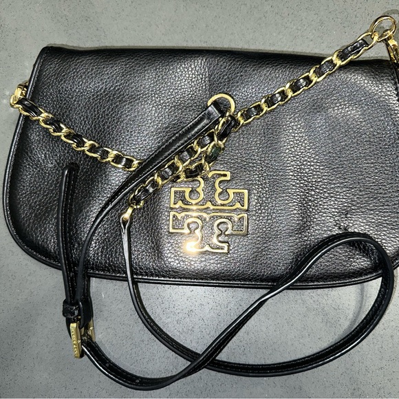 Tory Burch Bags Tory Burch Black Crossbody With Gold Chain Poshmark